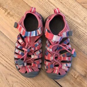 Keens Seacamp size 12 toddler/kids